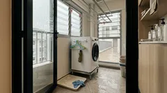 This Tiny Daiso Magnetic Bar Can Clear Laundry and Entryway Clutter—If You Place It Right